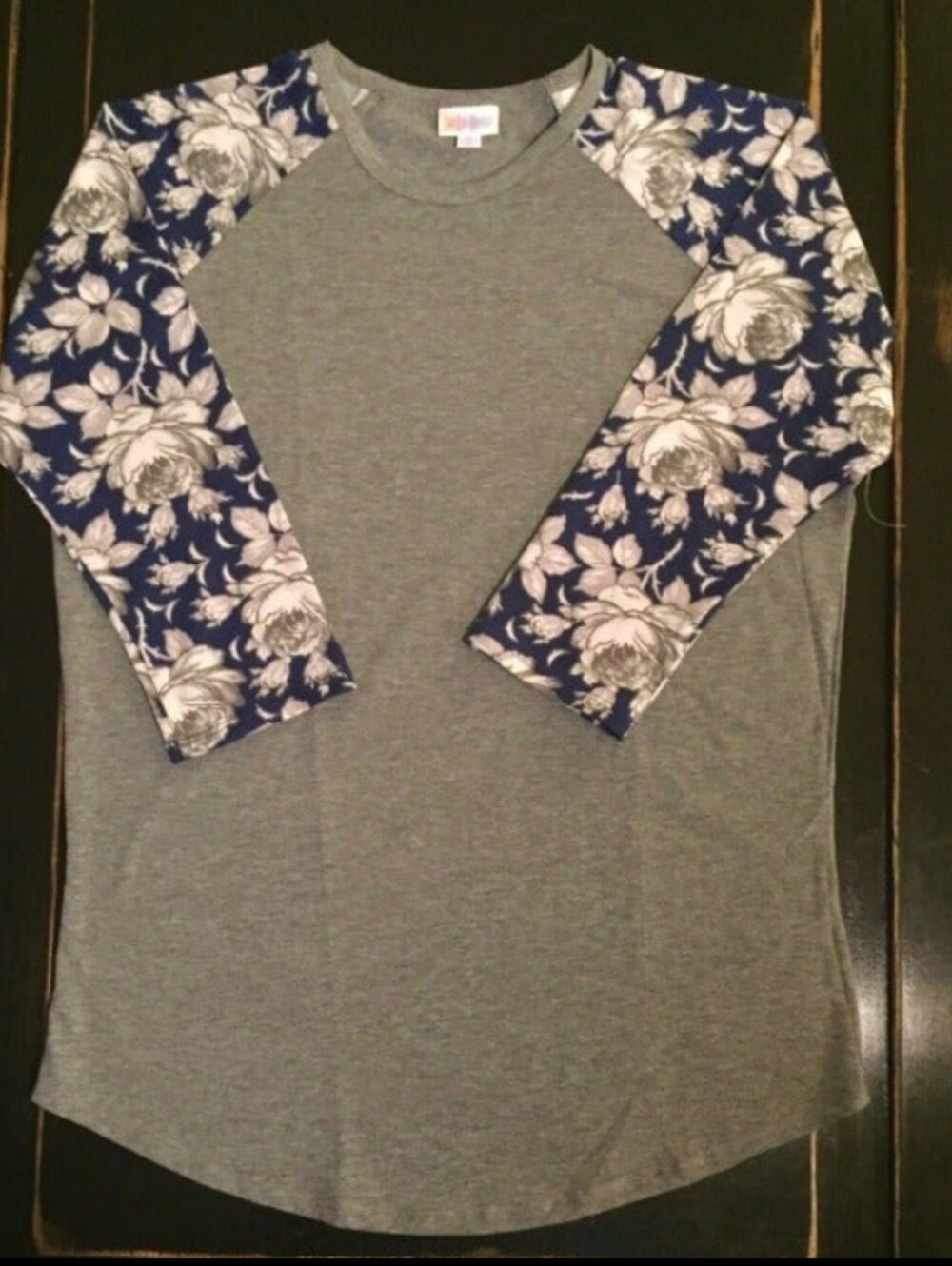 RARE ❤️NWT❤️ LULAROE RANDY RAGLAN ROSE FLORAL Tee TOP Baseball T-SHIRT LARGE L